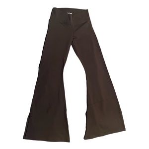 Social Tourist black flared leggings Sz Ss